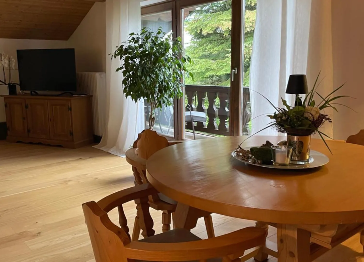 Apartment Grosszuegige Alpenwohnung Im Dachgeschoss Bad Kohlgrub Germany