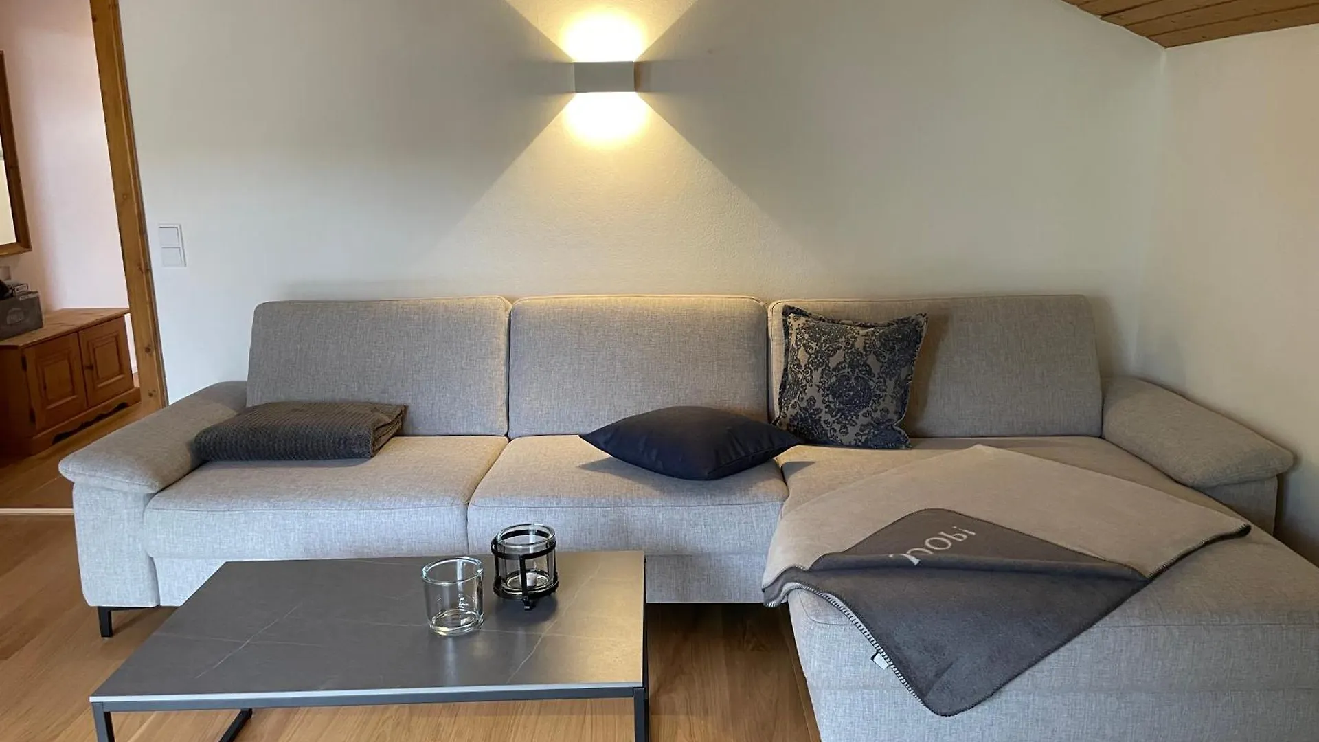 Grosszuegige Alpenwohnung Im Dachgeschoss Bad Kohlgrub Germany